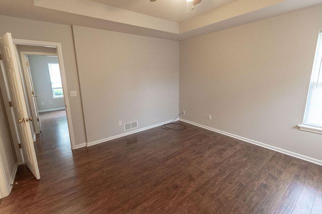 1921 W HARMONY ST, Columbia, MO 65203