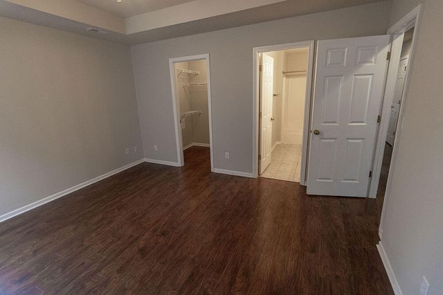 1921 W HARMONY ST, Columbia, MO 65203