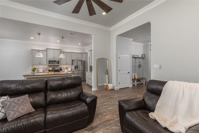 1033 Tex Lane, Springtown, TX 76082