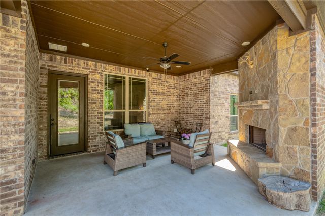 1033 Tex Lane, Springtown, TX 76082