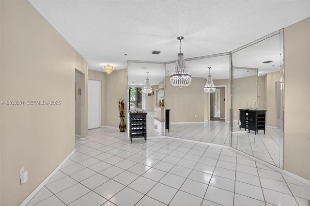 5133 Brisata Circle L, Boynton Beach, FL 33437