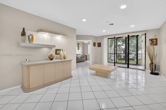 5133 Brisata Circle L, Boynton Beach, FL 33437