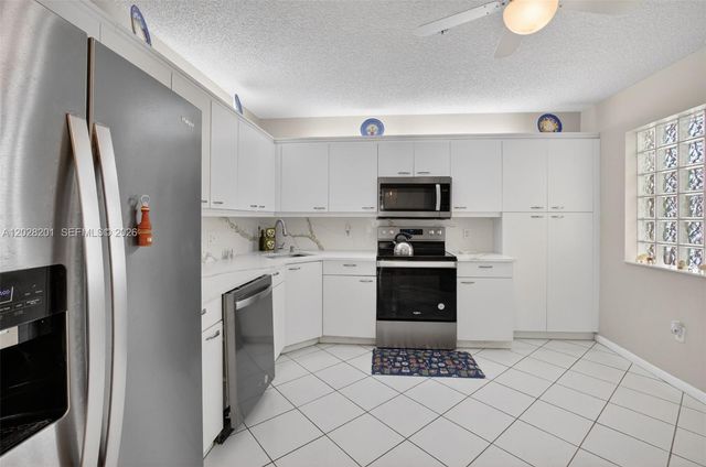 5133 Brisata Circle L, Boynton Beach, FL 33437