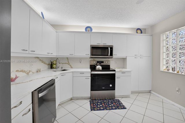 5133 Brisata Circle L, Boynton Beach, FL 33437