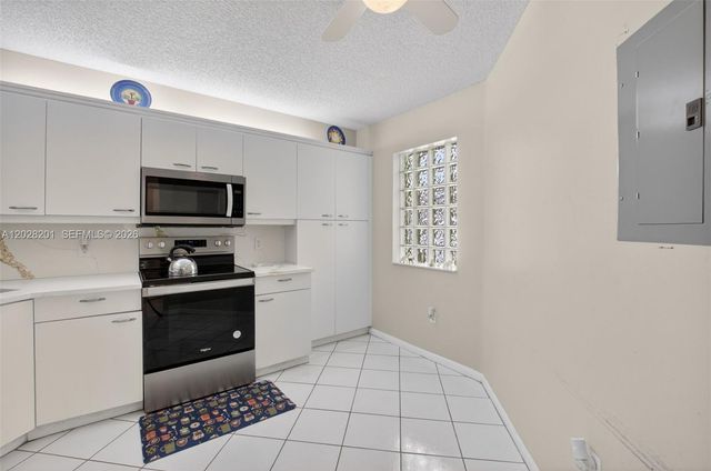 5133 Brisata Circle L, Boynton Beach, FL 33437