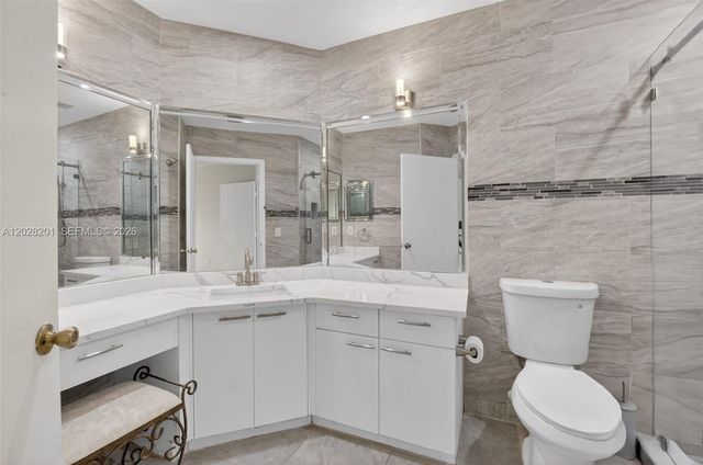5133 Brisata Circle L, Boynton Beach, FL 33437
