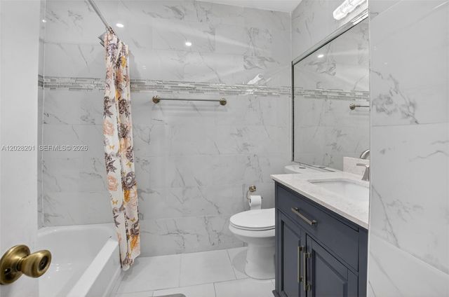 5133 Brisata Circle L, Boynton Beach, FL 33437