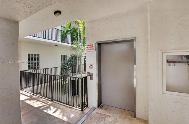 5133 Brisata Circle L, Boynton Beach, FL 33437