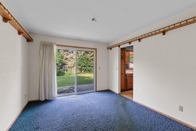 4607 Hillcrest PARKWAY, Slinger, WI 53086