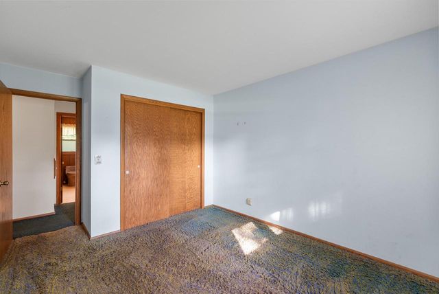 4607 Hillcrest PARKWAY, Slinger, WI 53086