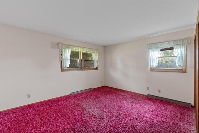 4607 Hillcrest PARKWAY, Slinger, WI 53086