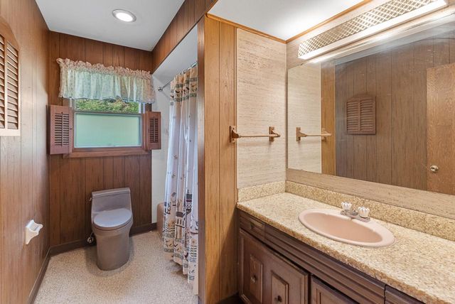 4607 Hillcrest PARKWAY, Slinger, WI 53086