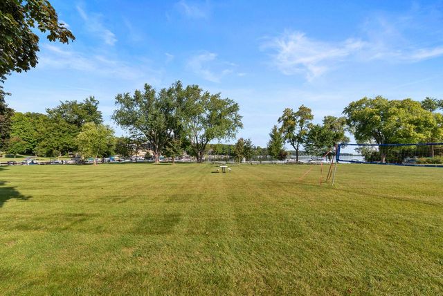 4607 Hillcrest PARKWAY, Slinger, WI 53086