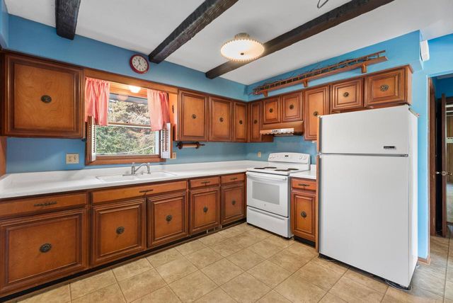 4607 Hillcrest PARKWAY, Slinger, WI 53086