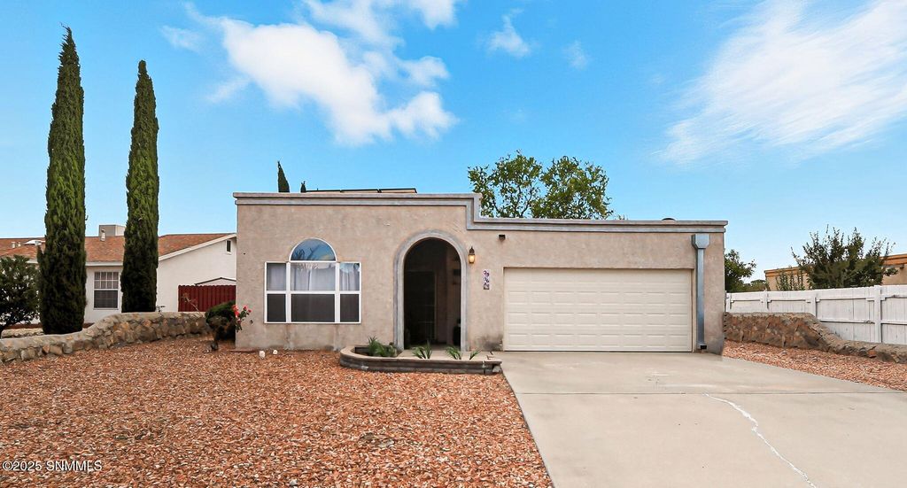 3936 Crystal Place, Las Cruces, NM 88012