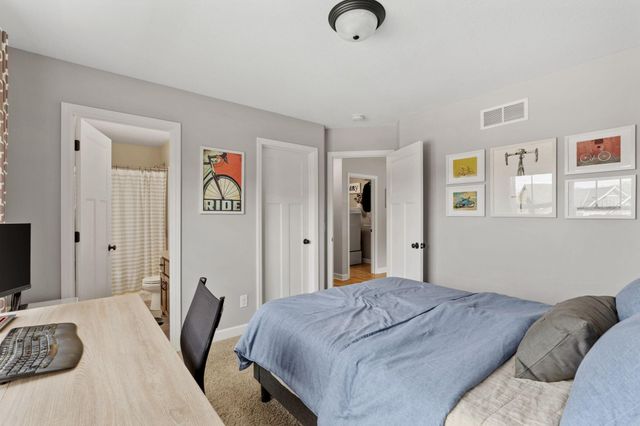 3617 Favorite Court, Minnetonka, MN 55305