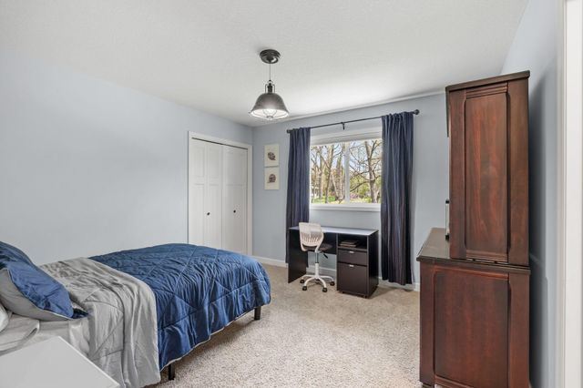 3617 Favorite Court, Minnetonka, MN 55305