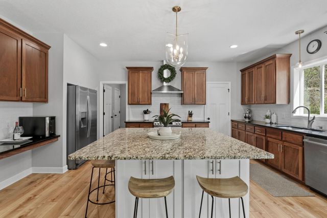 3617 Favorite Court, Minnetonka, MN 55305
