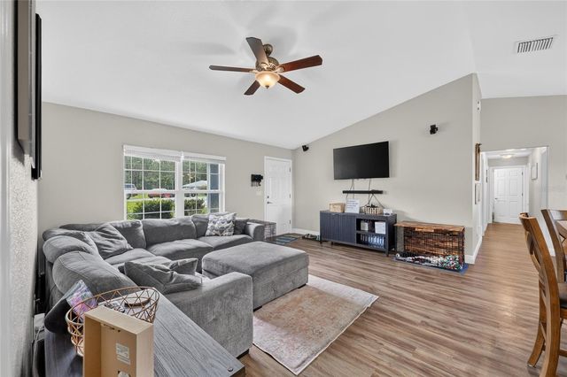 8 ALMOND DRIVE TRACE, Ocala, FL 34472