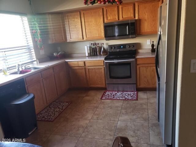 12466 W EL NIDO Lane, Litchfield Park, AZ 85340