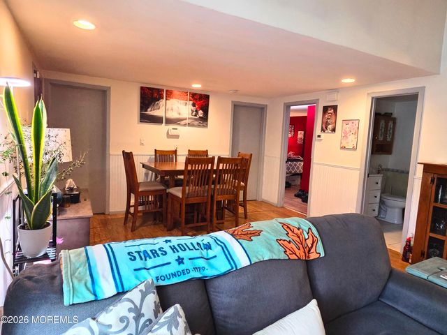 1210 Taylor Lane, Forked River, NJ 08731