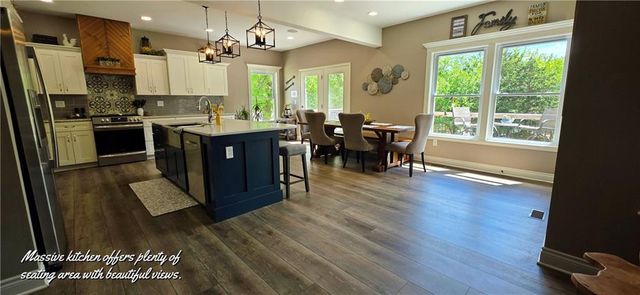 18340 Selwyn Drive, Warsaw, MO 65355