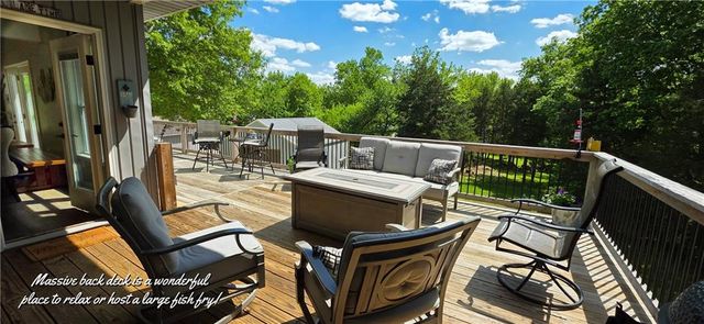 18340 Selwyn Drive, Warsaw, MO 65355