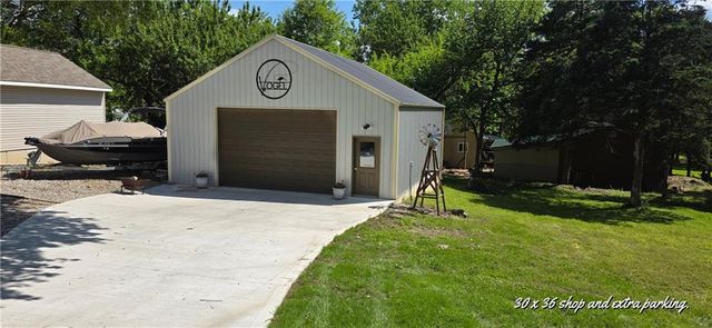 18340 Selwyn Drive, Warsaw, MO 65355