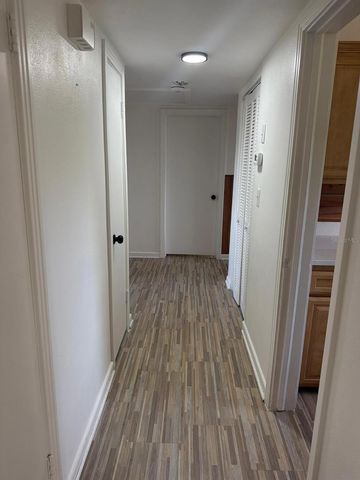 3761 JAMMES ROAD, Jacksonville, FL 32210