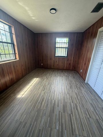 3761 JAMMES ROAD, Jacksonville, FL 32210