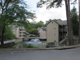 1101 Mill Pond SE Drive, Smyrna, GA 30082