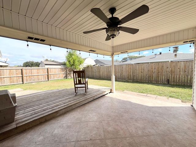 1507 Coral Dr, Houma, LA 70360