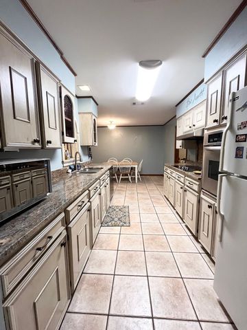 1507 Coral Dr, Houma, LA 70360