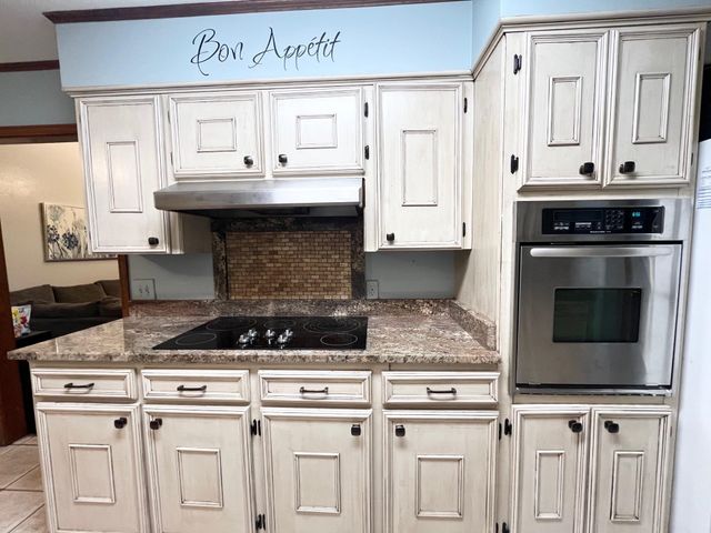 1507 Coral Dr, Houma, LA 70360