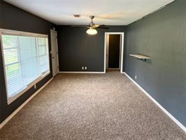 231 Moore Street, Richwood, TX 77531