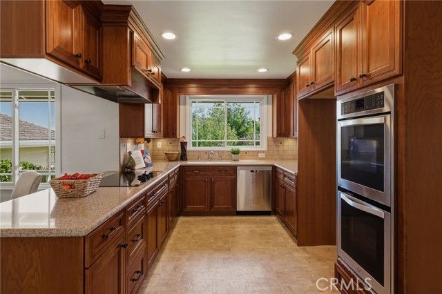 2703 W 230th Place, Torrance, CA 90505