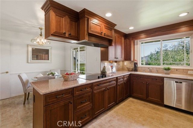 2703 W 230th Place, Torrance, CA 90505