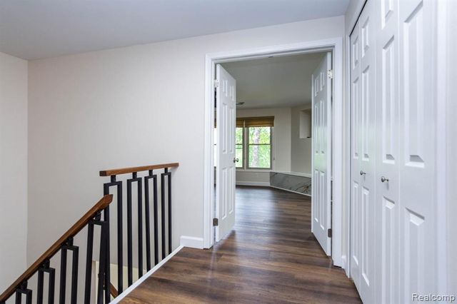 7671 Danbury Circle, West Bloomfield, MI 48322