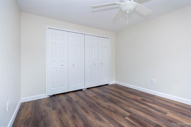 7671 Danbury Circle, West Bloomfield, MI 48322