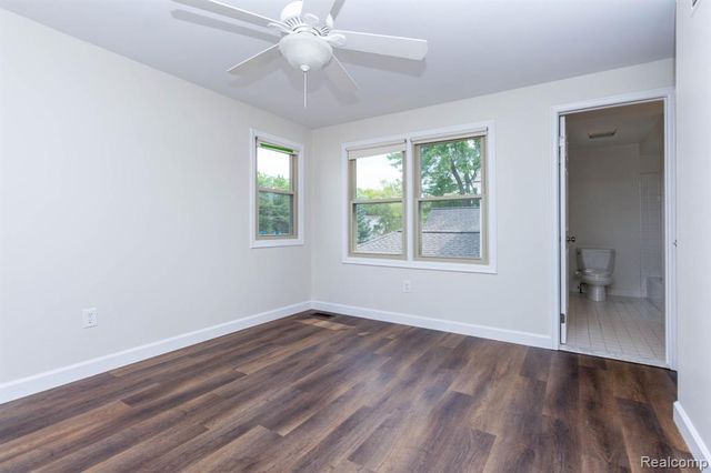 7671 Danbury Circle, West Bloomfield, MI 48322