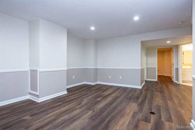 7671 Danbury Circle, West Bloomfield, MI 48322