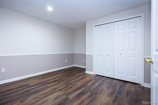 7671 Danbury Circle, West Bloomfield, MI 48322