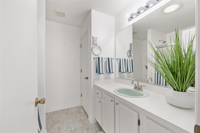 2604 PRIVADA DRIVE, The Villages, FL 32162