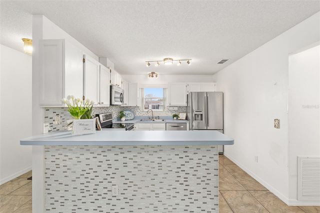 2604 PRIVADA DRIVE, The Villages, FL 32162