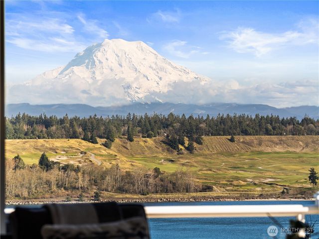 1559 13th AVE, Fox Island, WA 98333