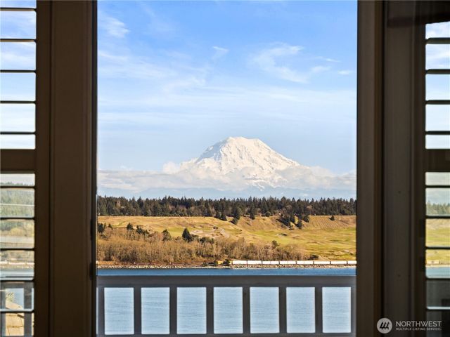 1559 13th AVE, Fox Island, WA 98333