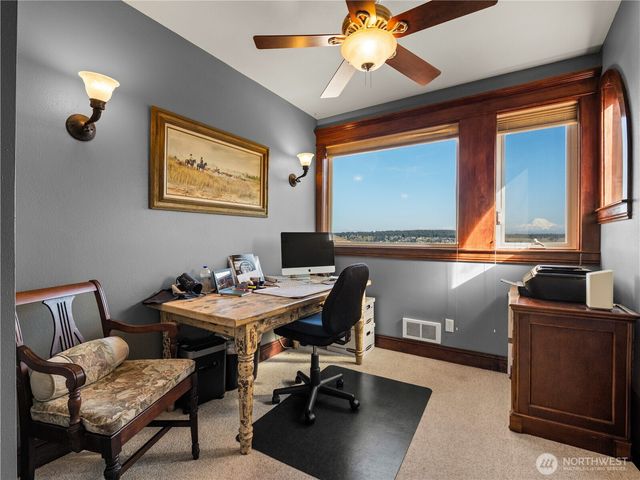 1559 13th AVE, Fox Island, WA 98333