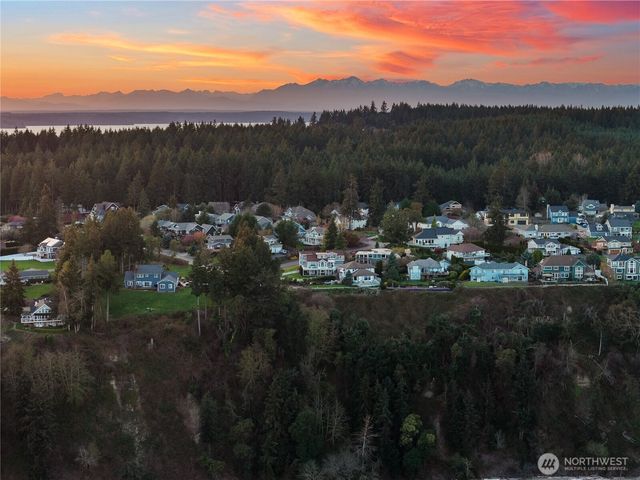 1559 13th AVE, Fox Island, WA 98333