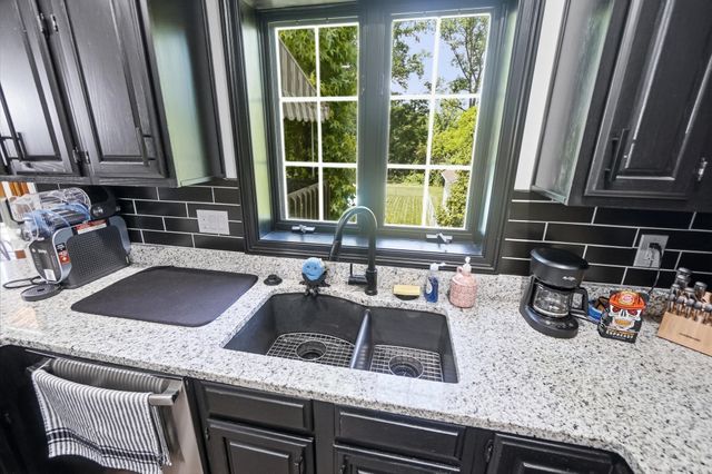 1126 Kingsgate Road 1126 Kingsgate Road, Springfield, OH 45503
