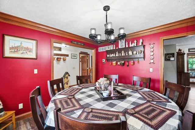 1126 Kingsgate Road 1126 Kingsgate Road, Springfield, OH 45503